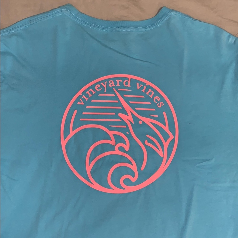 Vineyard Vines Large tee